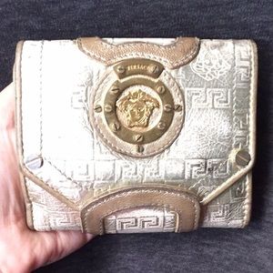 Authentic Versace Wallet. Can be used as clutch.♥️